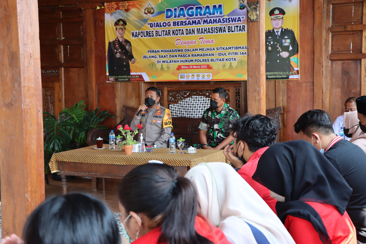 Kapolres Blitar Kota Bersama Dandim 0808 Ajak Mahasiswa Menjaga Siskamtibmas