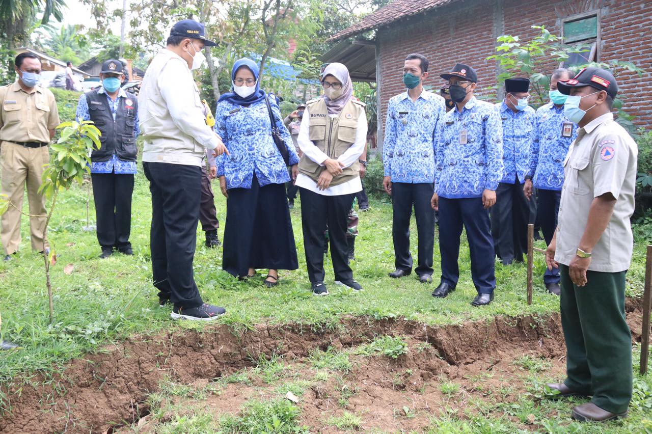 7 Rumah di Kademangan Blitar Terdampak Tanah Bergerak