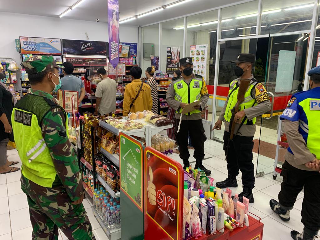 Pamor Keris Polsek Ponggok Malam Minggu