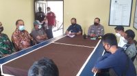 Polsek Nglegok Gelar Restorative Justice Pelaku Pencurian Nanas