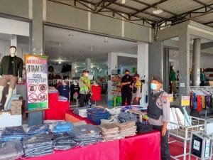 patroli antisipasi tindak kejahatan dengan sasaran pertokoan dan minimarket