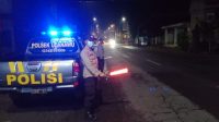 Anggota Polsek Udanawu Laksanakan Patroli Blue Light Dan Patroli Pemukiman Penduduk Di Malam Hari